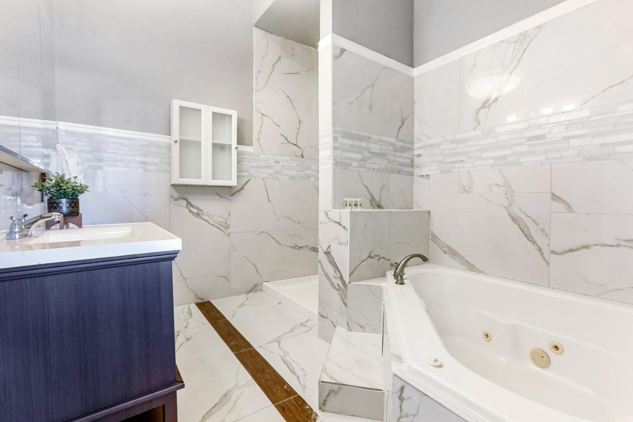 Apartamento 5Br Penthouse Steps To The Streetcar & Fq Nueva Orleans Exterior foto